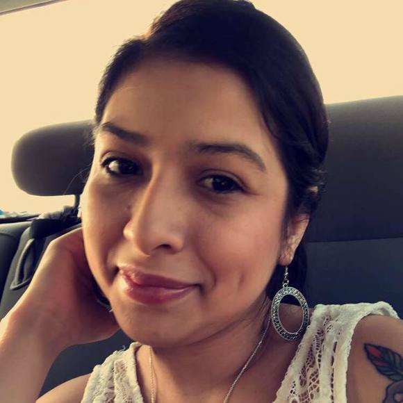 Meet your Posher, Cassandra - Picture 1 of 1